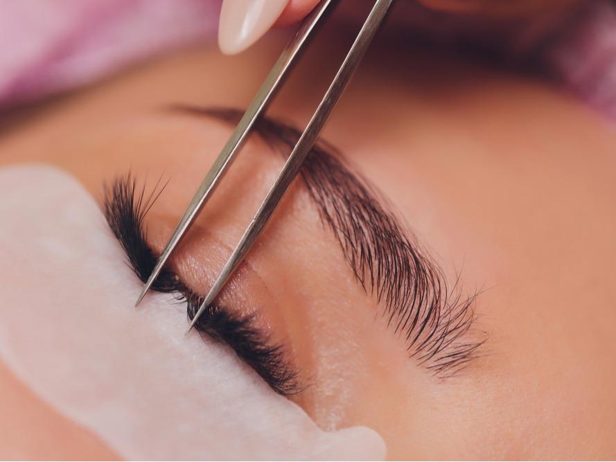 shutterstock_2300433565 (1)_cropped